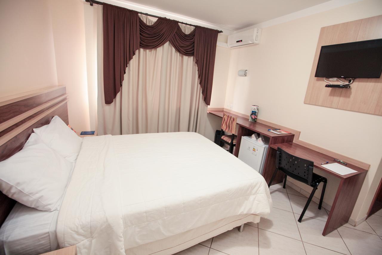 Hotel Dom Baroni Guarapuava Εξωτερικό φωτογραφία